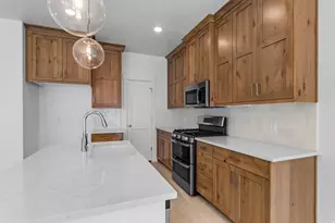 1582 N 2300 W, Farr West, UT 84404 - Photo 11