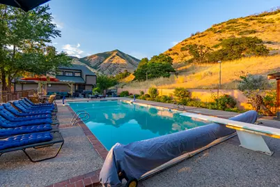 12 N Quiet Meadow Ln, Mapleton, UT 84664 - Photo 97