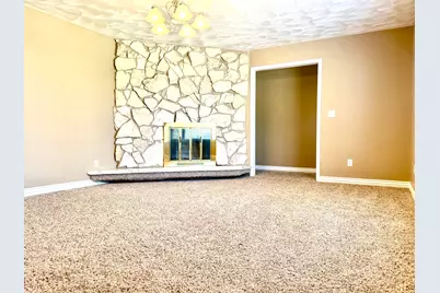 241 W 250 S, Vernal, UT 84078 - Photo 5