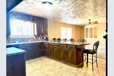 241 W 250 S, Vernal, UT 84078 - Photo 11