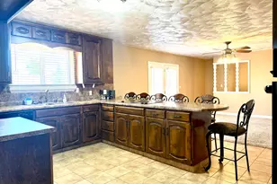 241 W 250 S, Vernal, UT 84078 - Photo 11