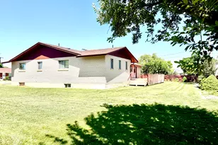 241 W 250 S, Vernal, UT 84078 - Photo 3