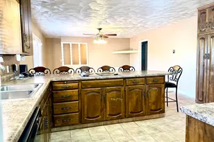 241 W 250 S, Vernal, UT 84078 - Photo 9