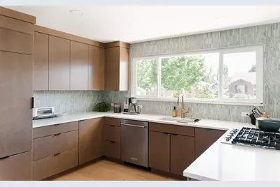 2045 E Saint Marys Dr, Salt Lake City, UT 84108 - Photo 13