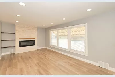 4329 S 275 W, Washington Terrace, UT 84405 - Photo 7