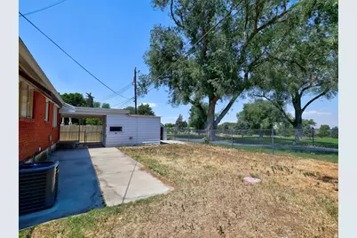 4329 S 275 W, Washington Terrace, UT 84405 - Photo 31