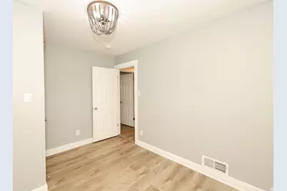 4329 S 275 W, Washington Terrace, UT 84405 - Photo 19
