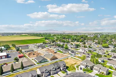 3215 W 450 N, West Point, UT 84015 - Photo 39