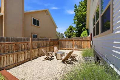 2154 E New Horizon Dr, Sandy, UT 84093 - Photo 51