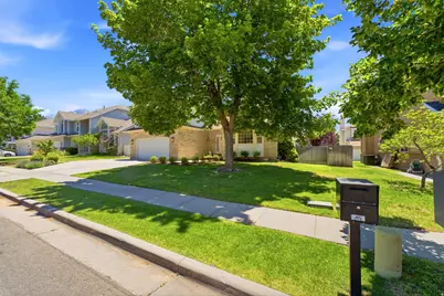 2154 E New Horizon Dr, Sandy, UT 84093 - Photo 55