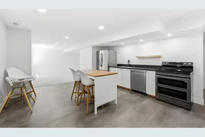 2154 E New Horizon Dr, Sandy, UT 84093 - Photo 41
