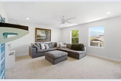 2154 E New Horizon Dr, Sandy, UT 84093 - Photo 19