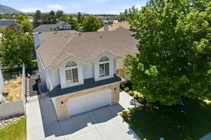 2154 E New Horizon Dr, Sandy, UT 84093 - Photo 57