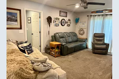 2581 W 1890 N, Clinton, UT 84015 - Photo 11