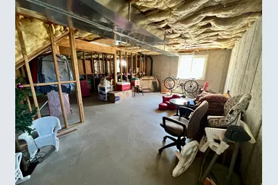 2581 W 1890 N, Clinton, UT 84015 - Photo 19