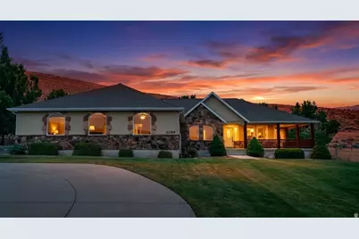 2286 E Cedar Dr, Eagle Mountain, UT 84005 - Photo 1