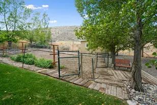 2286 E Cedar Dr, Eagle Mountain, UT 84005 - Photo 39