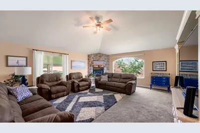 2286 E Cedar Dr, Eagle Mountain, UT 84005 - Photo 5