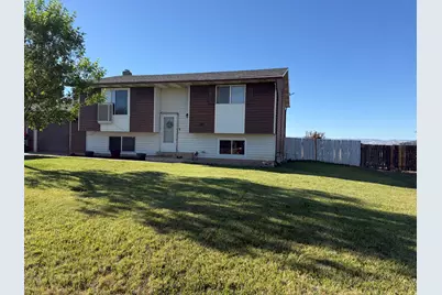 653 E 2850 S, Vernal, UT 84078 - Photo 1