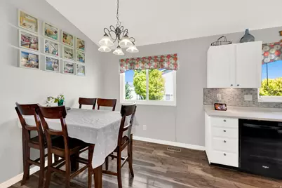 2011 S 2830 W, Syracuse, UT 84075 - Photo 21