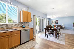 6563 S Grayline Ct W, West Valley, UT 84081 - Photo 7