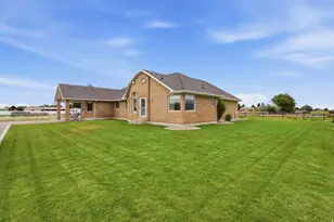 6643 W 5900 S, Hooper, UT 84315 - Photo 35