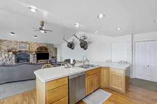 6643 W 5900 S, Hooper, UT 84315 - Photo 9