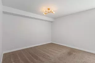 433 W Chase Ln N, Centerville, UT 84014 - Photo 11