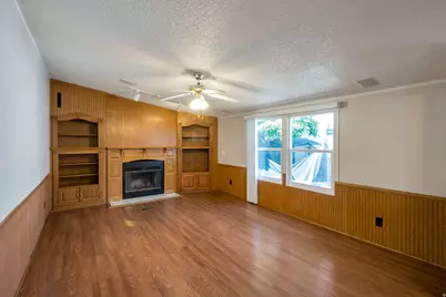 279 W Eastgate Dr, Sandy, UT 84070 - Photo 5