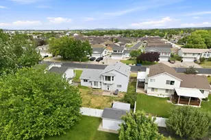 431 W Creekside Ln, Kaysville, UT 84037 - Photo 57