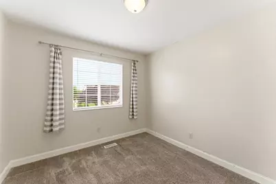 431 W Creekside Ln, Kaysville, UT 84037 - Photo 29