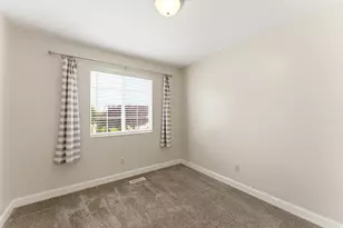 431 W Creekside Ln, Kaysville, UT 84037 - Photo 29