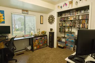 823 E Creekside Dr S, Layton, UT 84041 - Photo 21