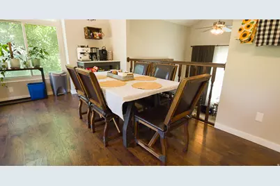 823 E Creekside Dr S, Layton, UT 84041 - Photo 15