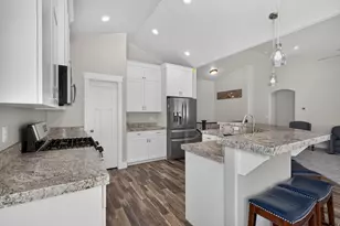 806 W Vly Vis Wy, Lehi, UT 84048 - Photo 15