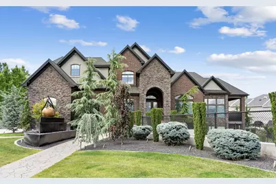 9126 S Wasatch Peak Cir W, West Jordan, UT 84088 - Photo 3