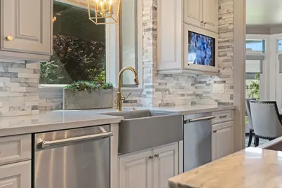 9126 S Wasatch Peak Cir W, West Jordan, UT 84088 - Photo 27