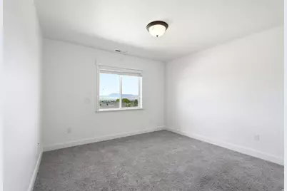 338 S Windy Ridge Dr E, Smithfield, UT 84335 - Photo 37