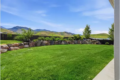 338 S Windy Ridge Dr E, Smithfield, UT 84335 - Photo 55