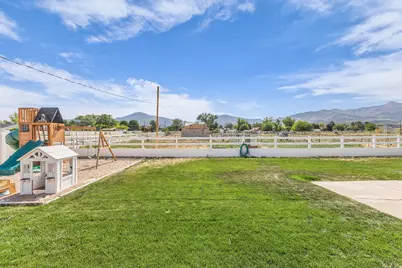 415 S 200 W, Fillmore, UT 84631 - Photo 37