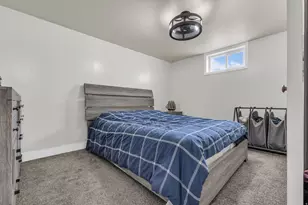 415 S 200 W, Fillmore, UT 84631 - Photo 33