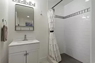 358 E Terra Sol Dr S, Salt Lake City, UT 84115 - Photo 33