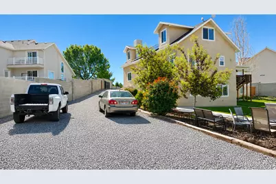 1518 W River Willow Ct, Bluffdale, UT 84065 - Photo 51