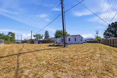 5802 S 4580 W, Kearns, UT 84118 - Photo 21