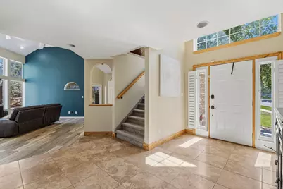 1927 E Bear Creek Dr S, Draper, UT 84020 - Photo 7
