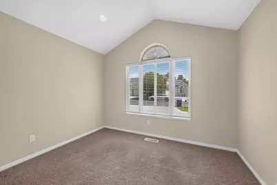 178 Country Springs Dr, Bountiful, UT 84010 - Photo 5