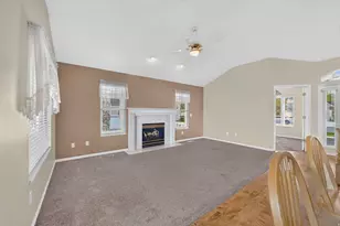 178 Country Springs Dr, Bountiful, UT 84010 - Photo 9