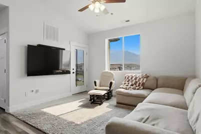 696 N 380 W #AA, Vineyard, UT 84059 - Photo 3