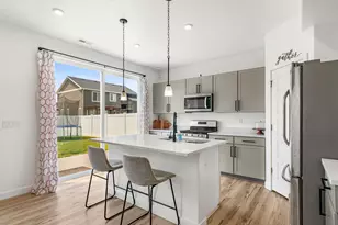 699 W 900 S, Springville, UT 84663 - Photo 5