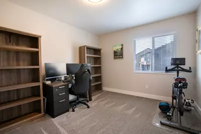 1729 Arnold Dr, Layton, UT 84041 - Photo 19